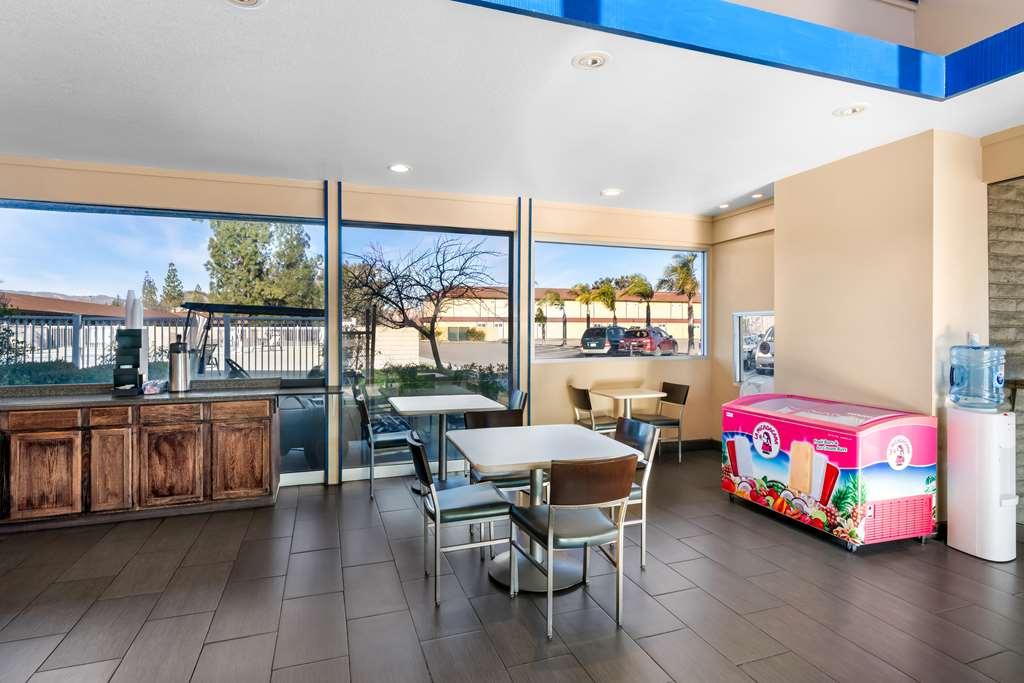 Americas Best Value Inn Vacaville Interior photo